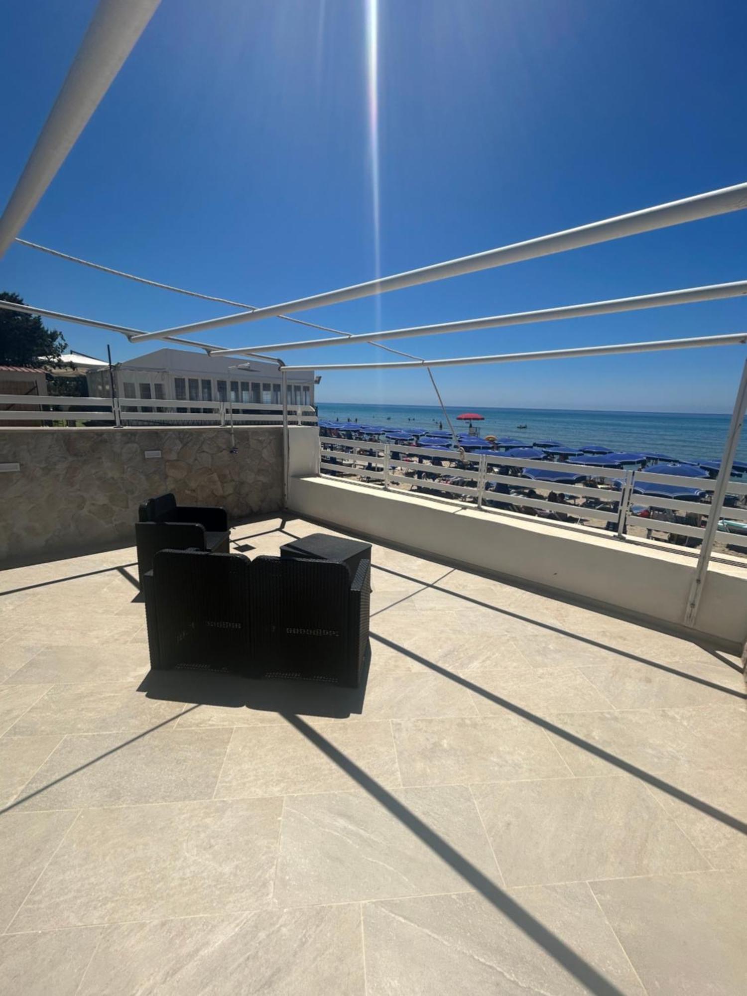 Palomera Luxury Apartment Sul Mare Gaeta Exterior photo
